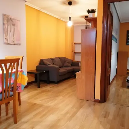 Mon 14 Apartamento *